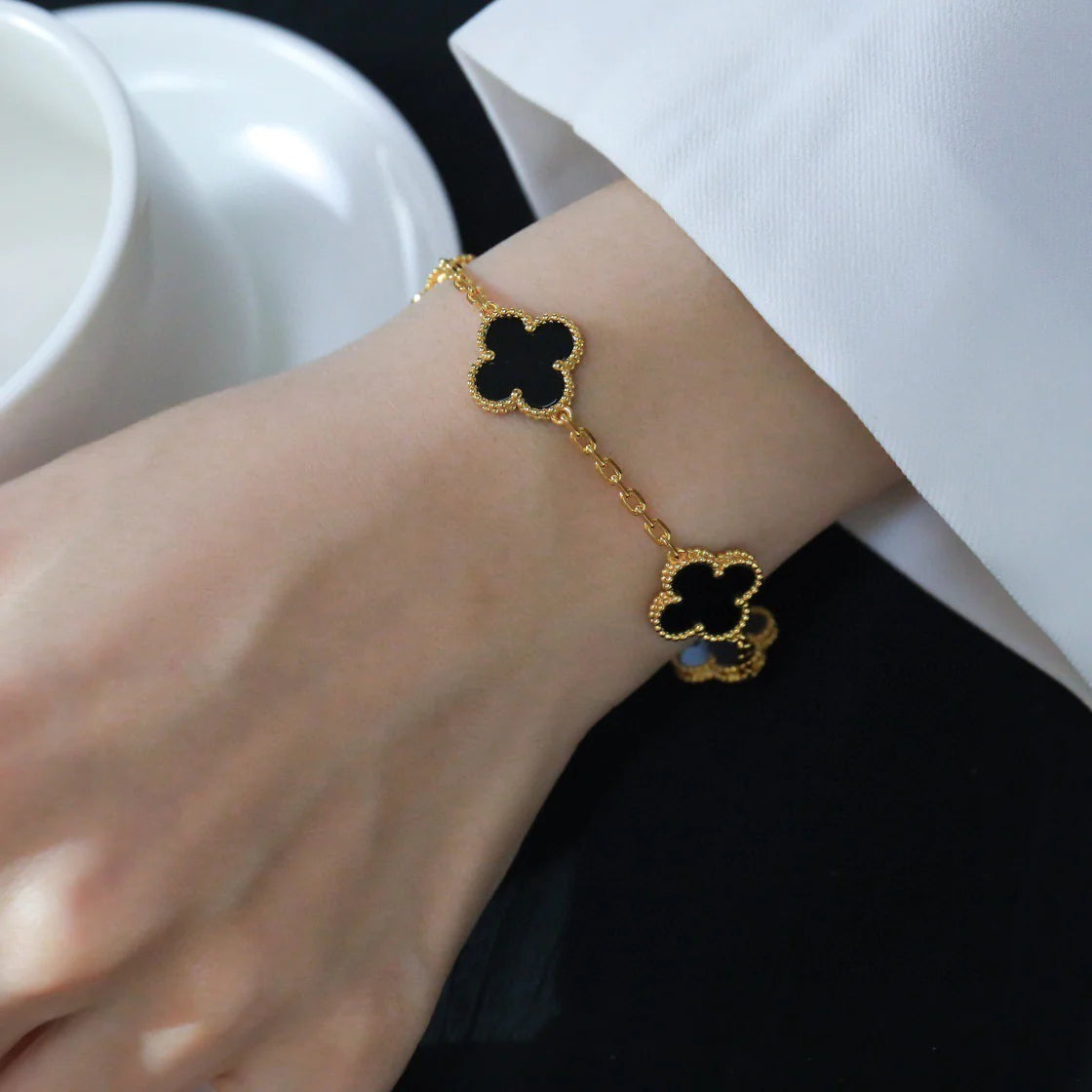 [⭐JeweliWhal] CLOVER 5 MOTIF ONYXS BRACELET COLLECTION