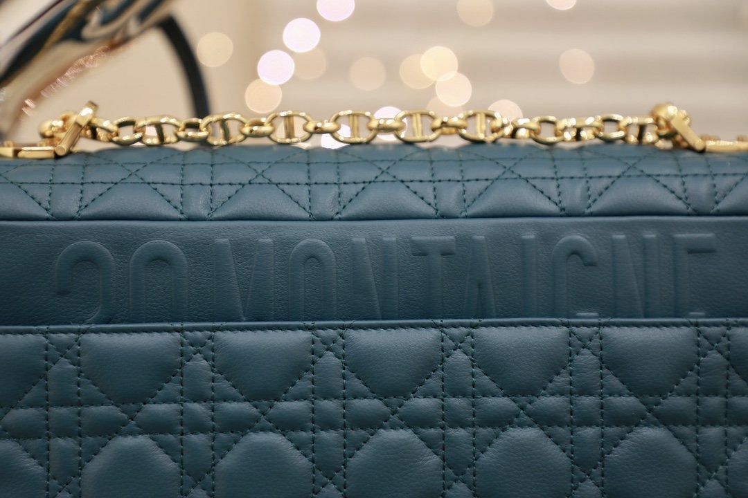 ラージ カロバッグ 28 ディープオーシャンブルー サプル カナージュ カーフスキン