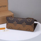 LV オンザゴー GM 41cm モノグラム ジャイアントキャンバス