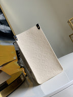 CRAFTY ONTHEGO GM 41 CREME BLACK MONOGRAM GIANT CANVAS