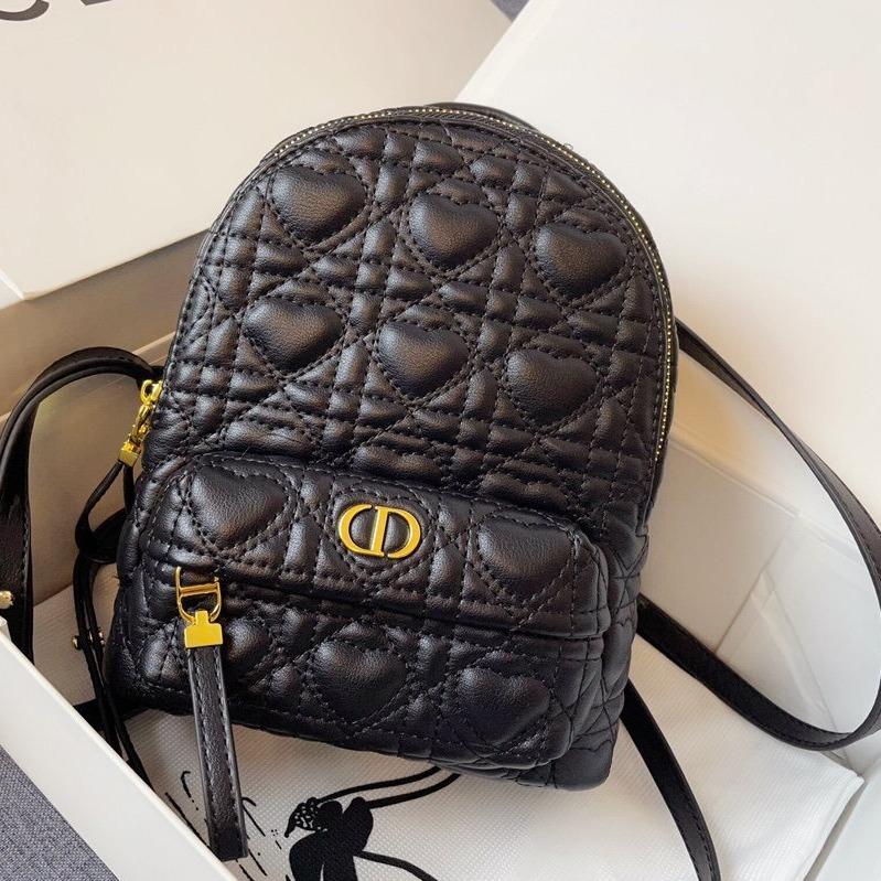 スモールバックパック ブラック カナージュ ラムスキン