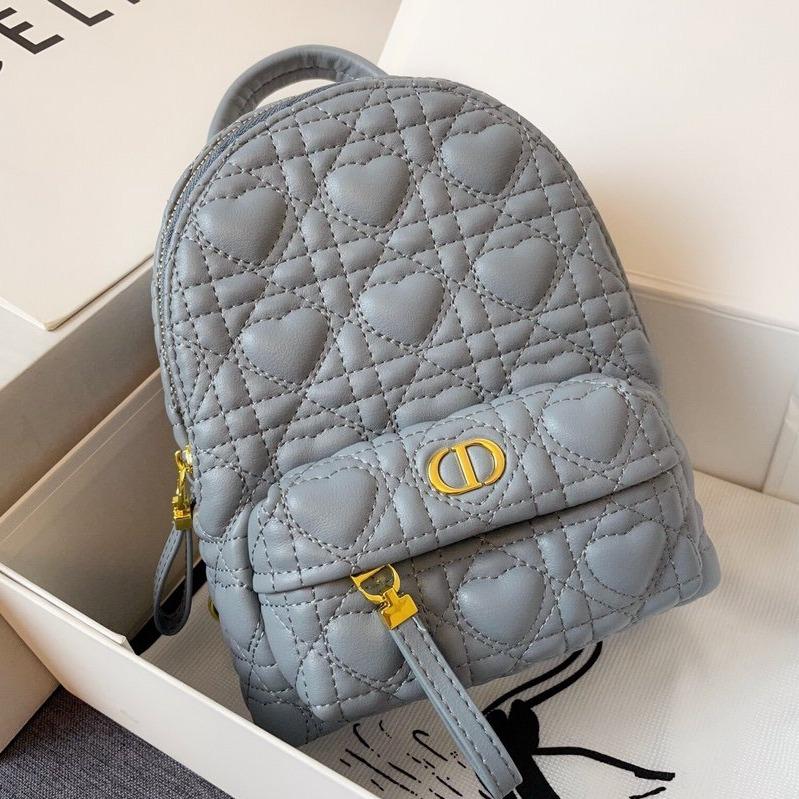 スモールバックパック クラウドブルー カナージュ ラムスキン