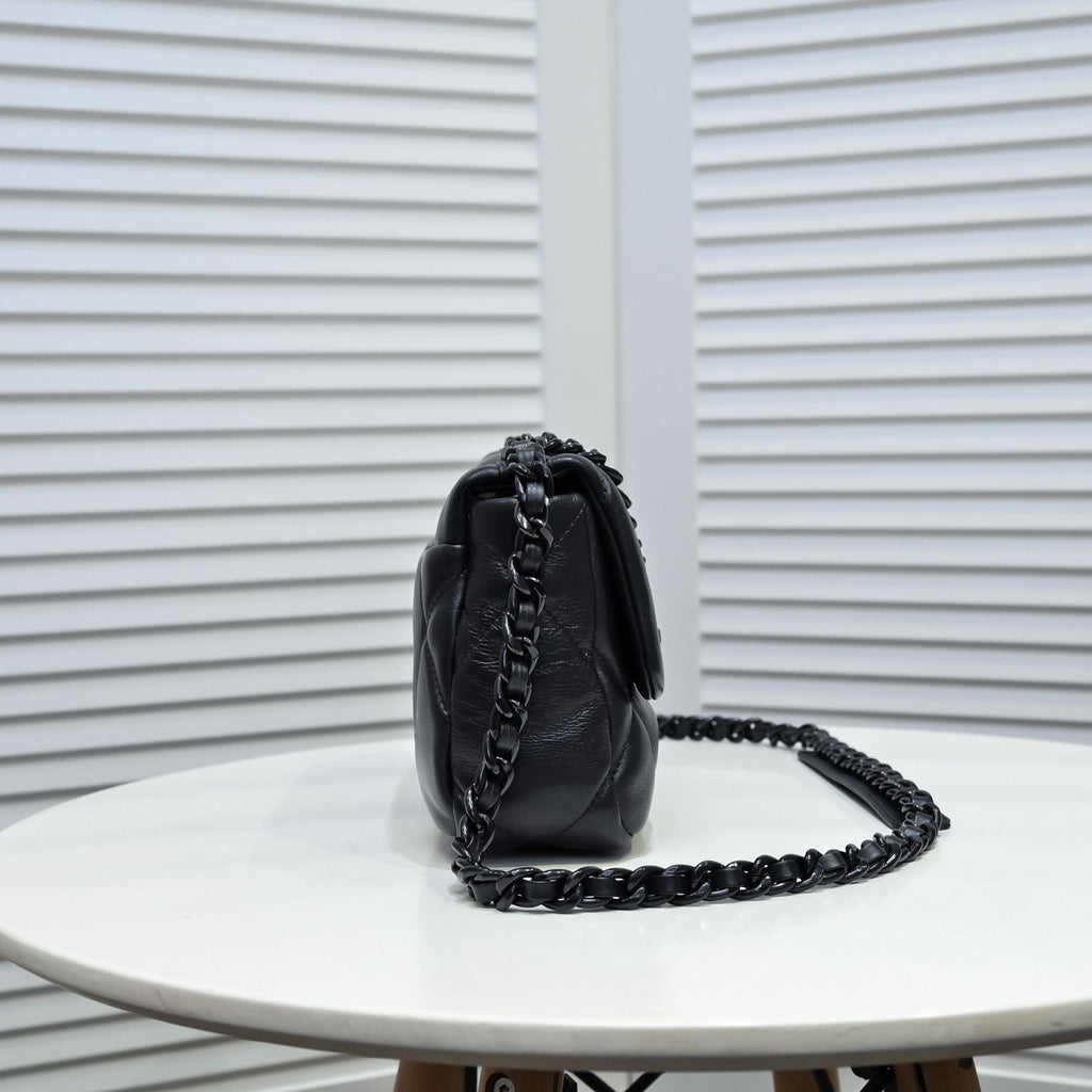 19 フラップバッグ 26cm オールブラック