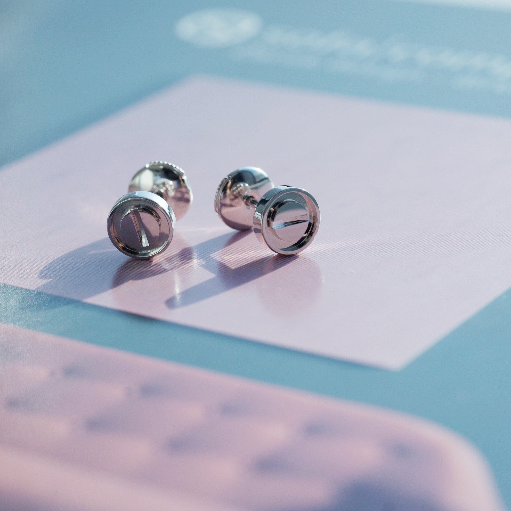 [⭐JeweliWhal]LOVE EARRINGS SILVER 10MM