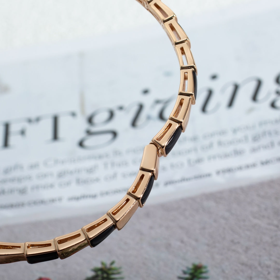 [⭐JeweliWhal]SERPENTI BRACELET PINK GOLD ONYX