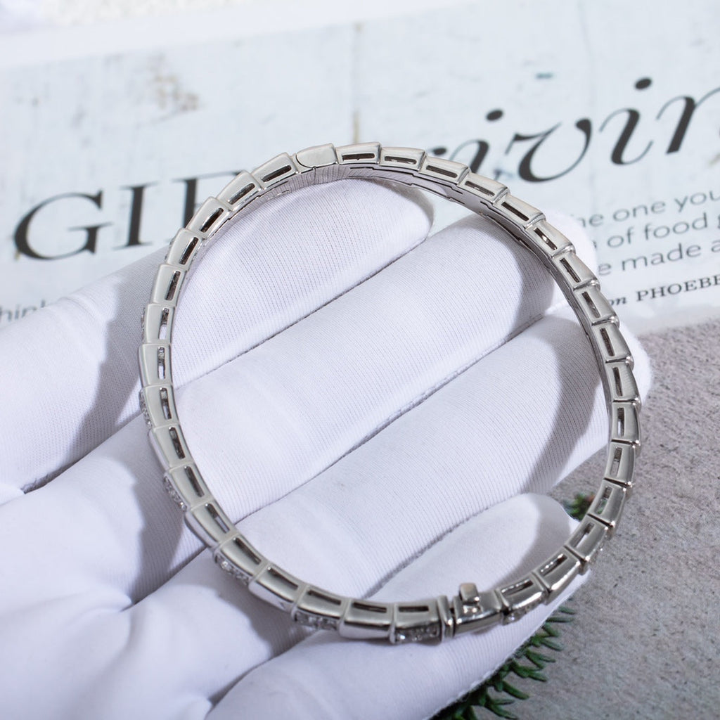 [⭐JeweliWhal]SERPENTI BRACELET SILVER DIAMOND