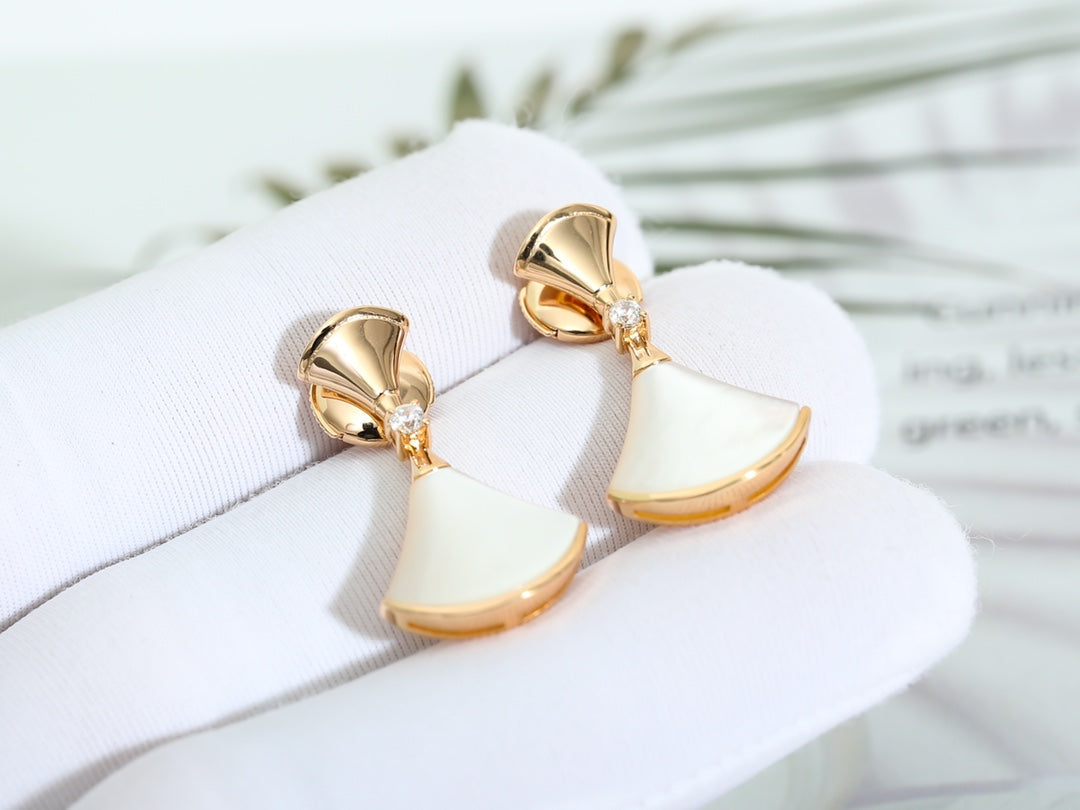 [⭐JeweliWhal]DREAM MOP PINK GOLD EARRINGS
