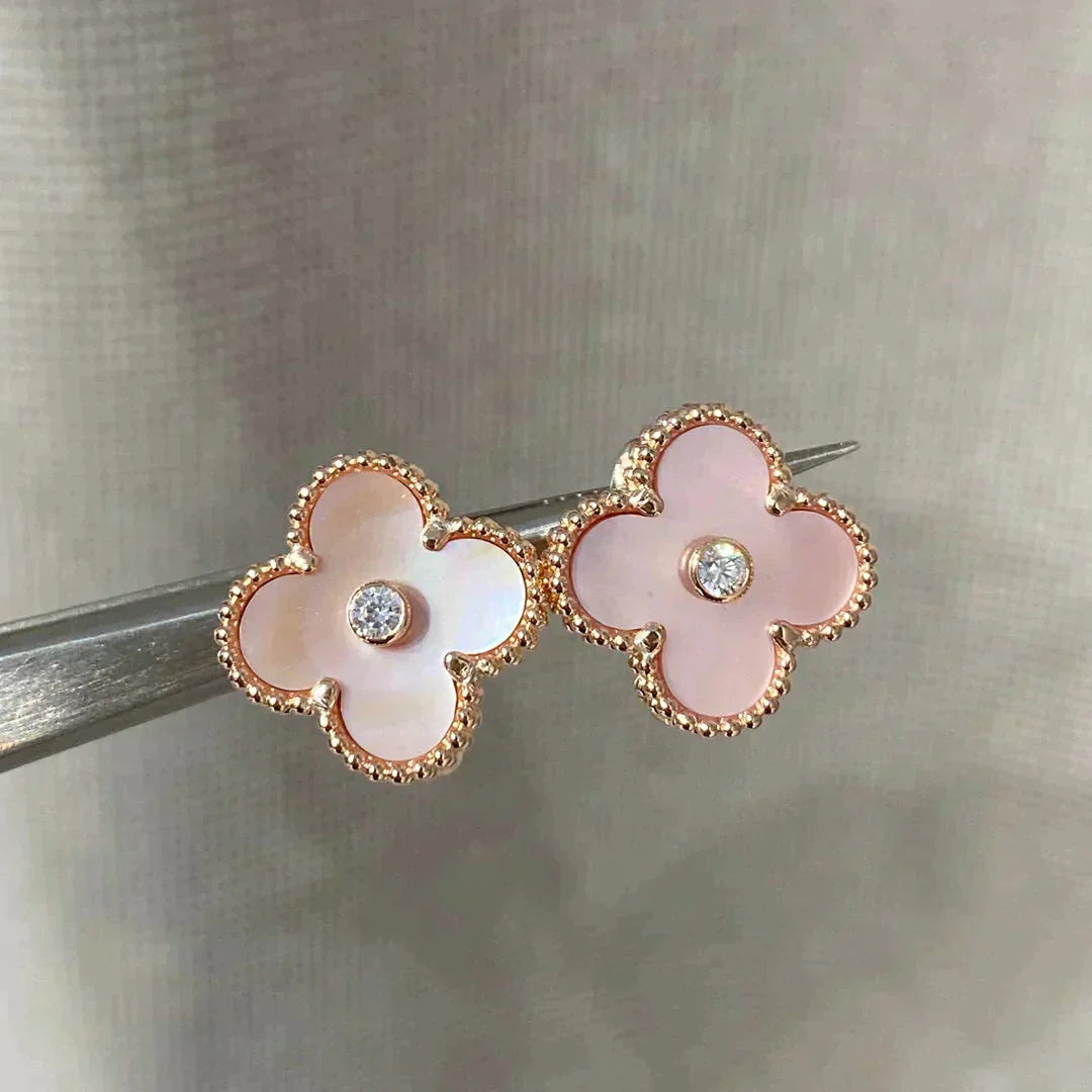 [⭐JeweliWhal]CLOVER MEDIUM 1 MOTIFS  PINK MOP DIAMOND EARRINGS