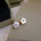 [⭐JeweliWhal]LUCKY PINK GOLD WHITE MOP EARRINGS