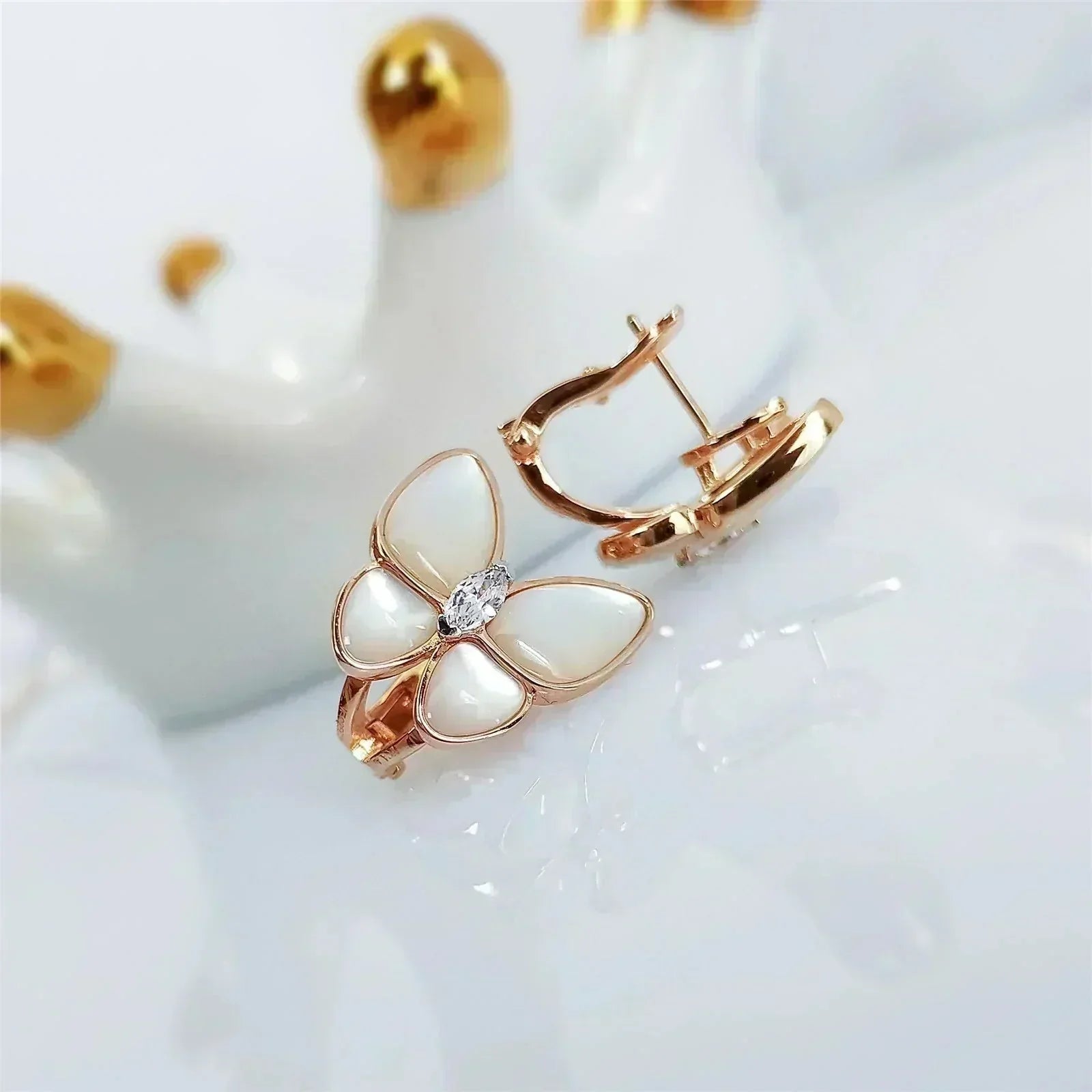 [⭐JeweliWhal]BUTTERFLY MOP DIAMOND EARRINGS