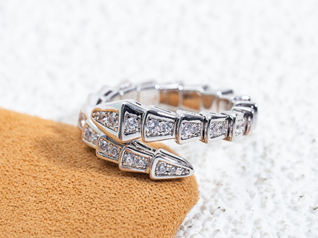 [⭐JeweliWhal]خاتم SERPENTI فضة مرصع بالماس 4MM