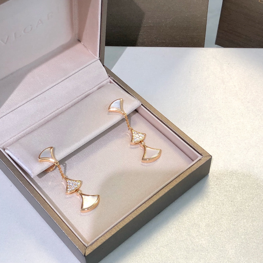 [⭐JeweliWhal]DREAM EARRINGS 3 MOTIFS DIAMOND MOP PINK GOLD