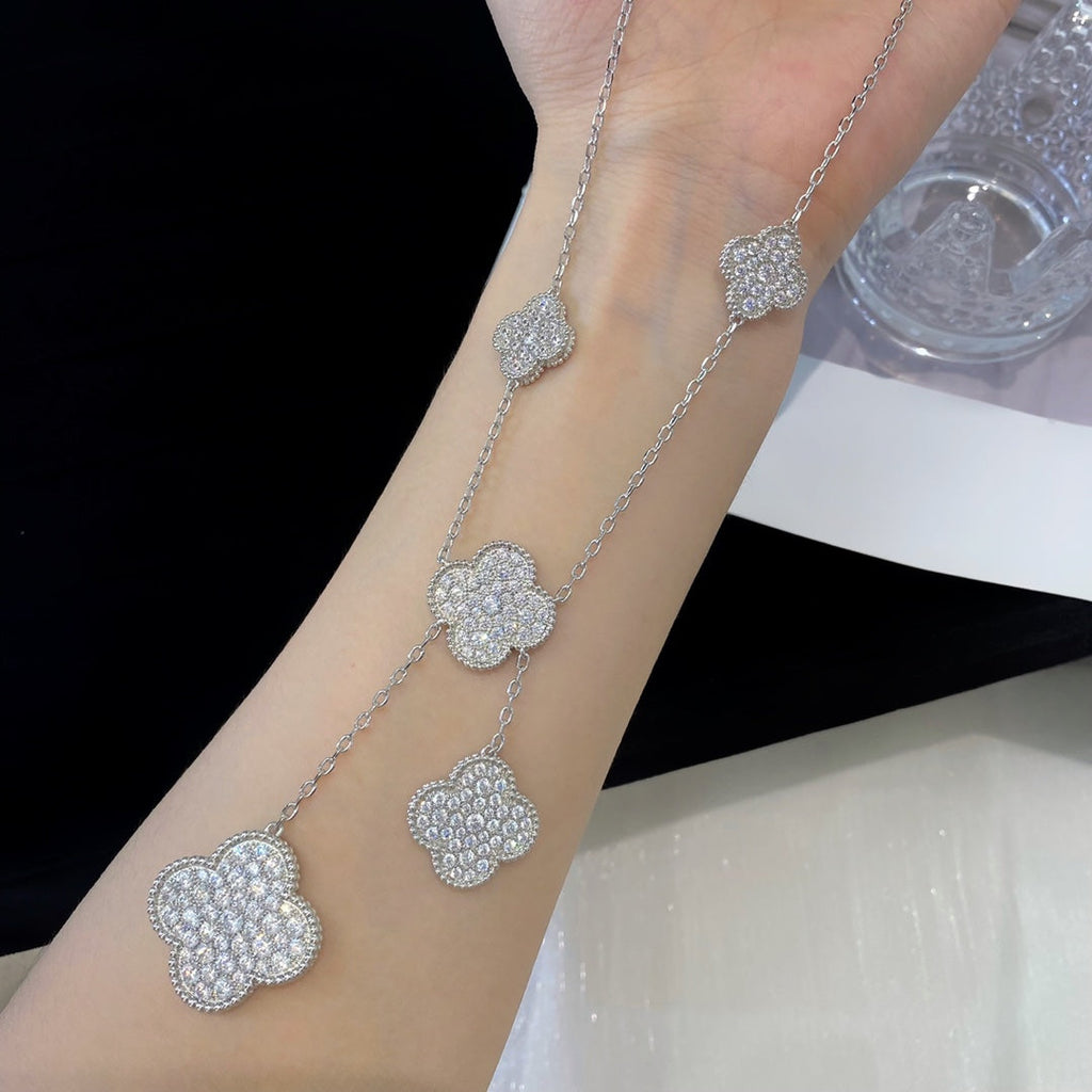 [⭐JeweliWhal]CLOVER 5 MOTIFS SILVER DIAMONDS NECKLACE