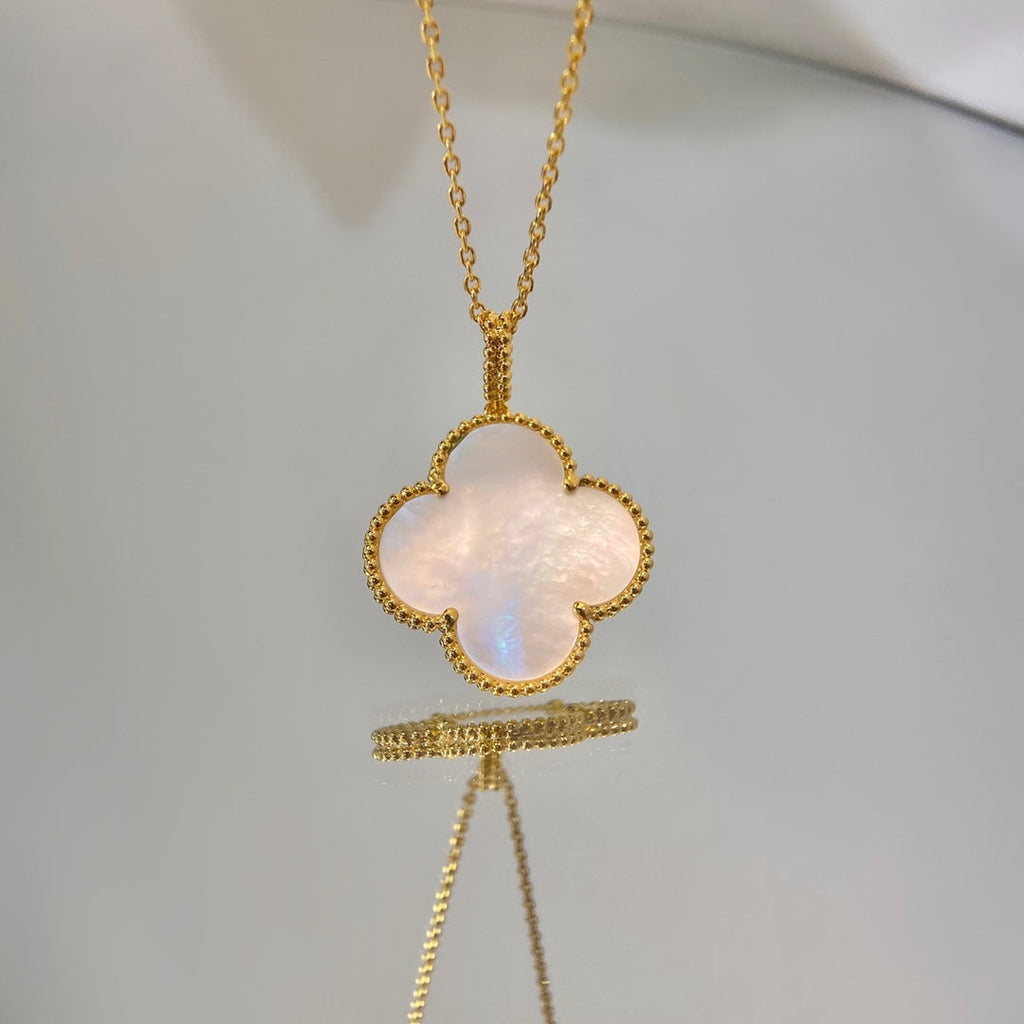 [⭐JeweliWhal]CLOVER 25MM MOP LARGE PENDANT NECKLACE