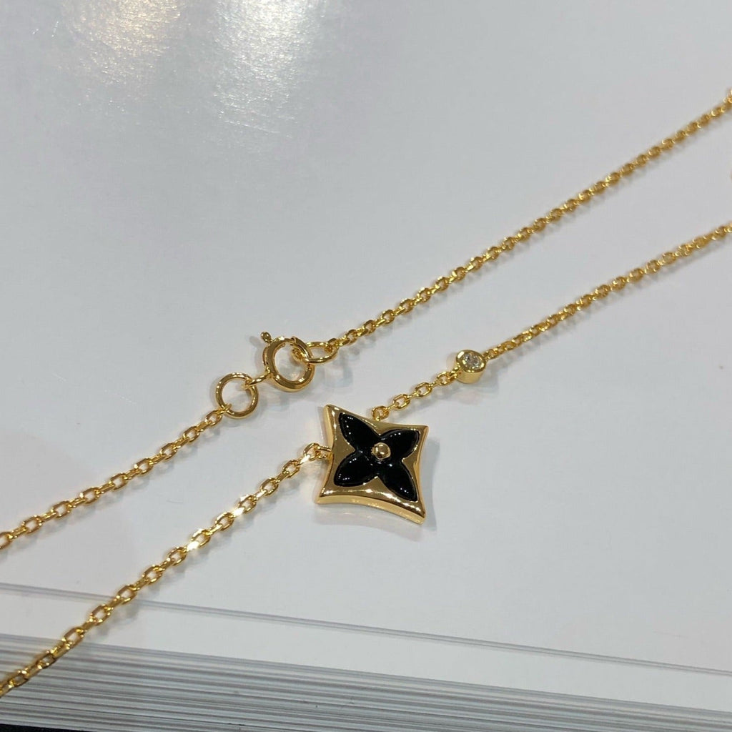 [⭐JeweliWhal]STAR BLACK MOP NECKLACE