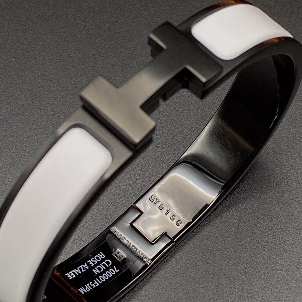 [⭐JeweliWhal]H BRACELET 12MM BLACK WHITE CERAMIC