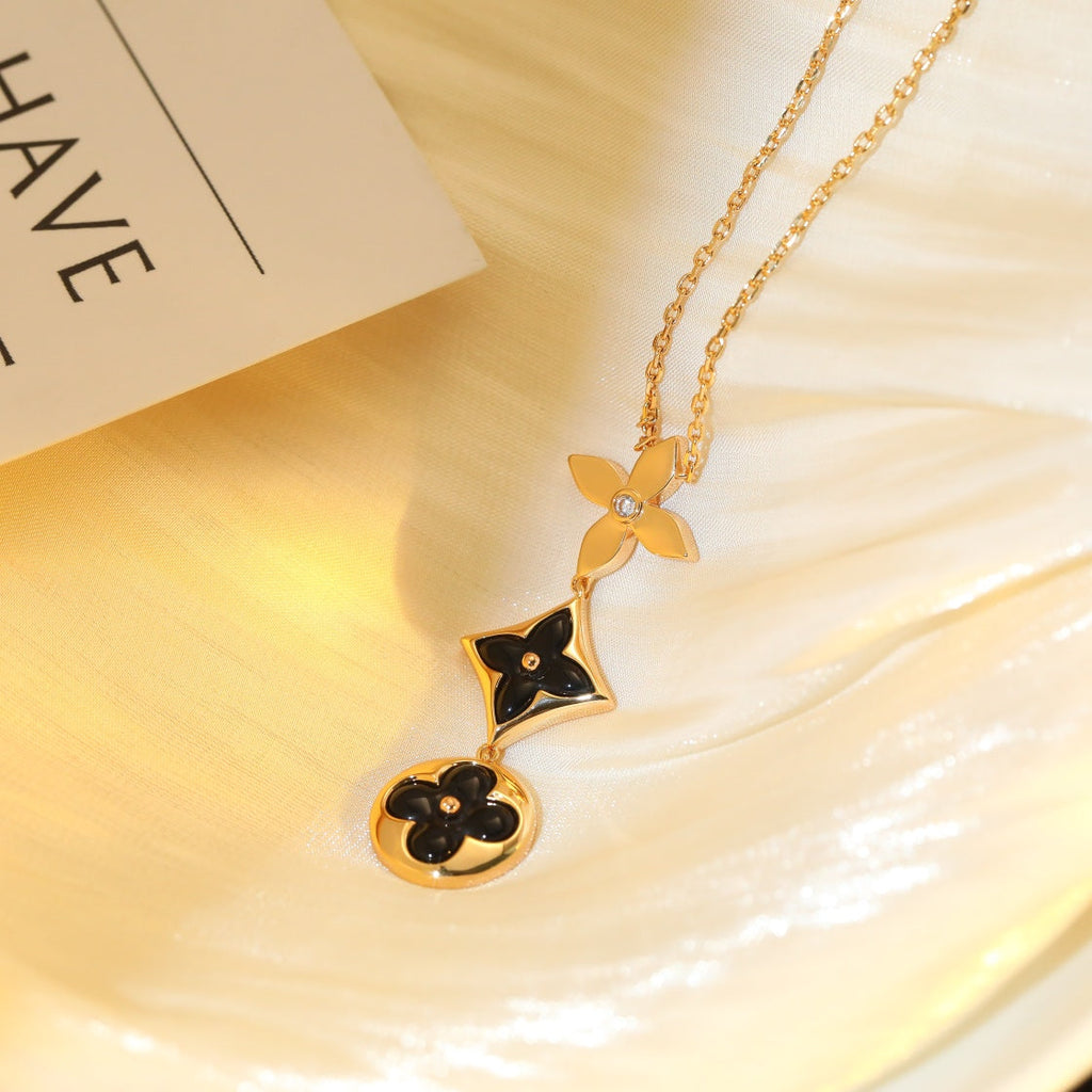 [⭐JeweliWhal]STAR AND SUN ONYX PINK GOLD NECKLACE