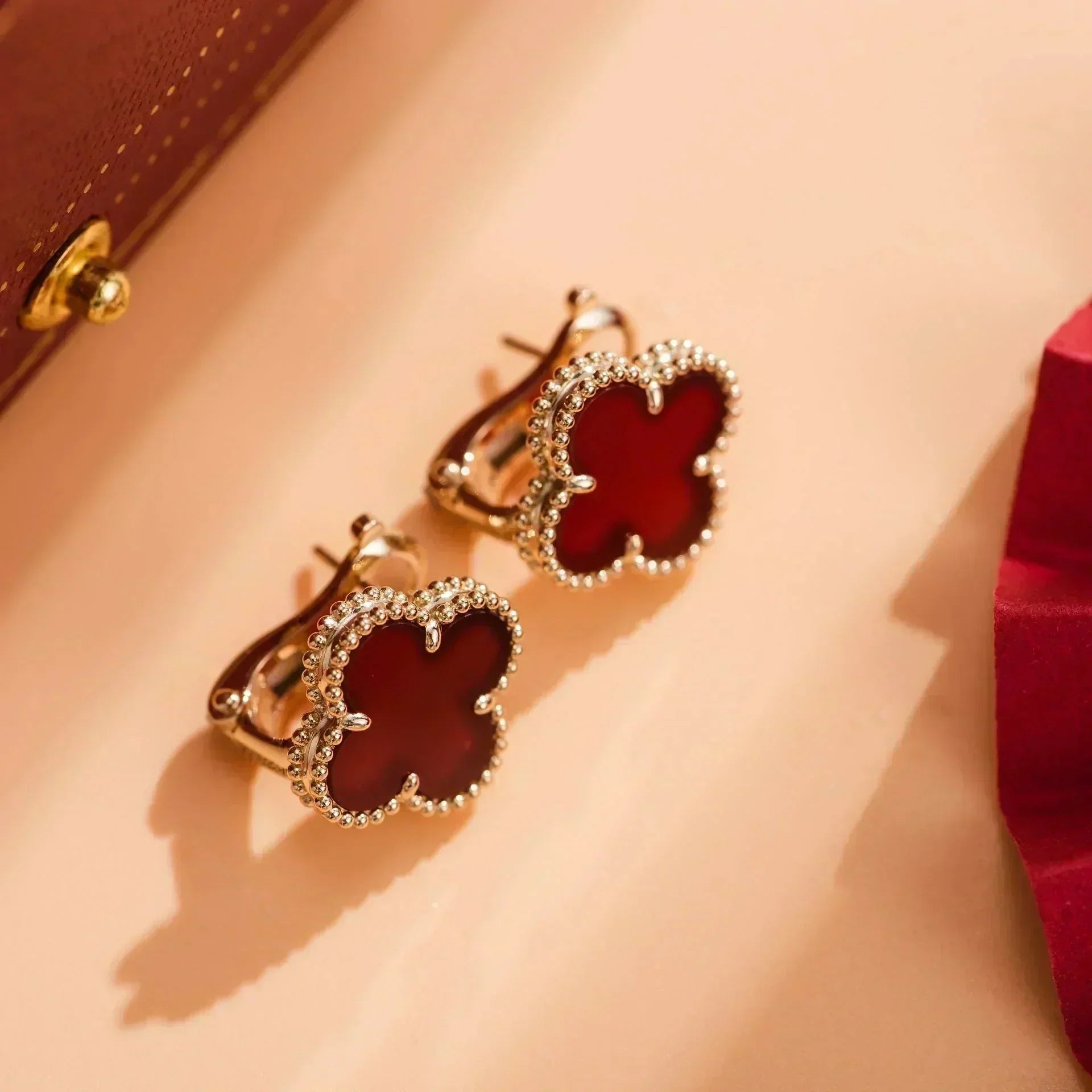 [⭐JeweliWhal]CLOVER MEDIUM 1 MOTIFS CARNELIAN  EARRINGS