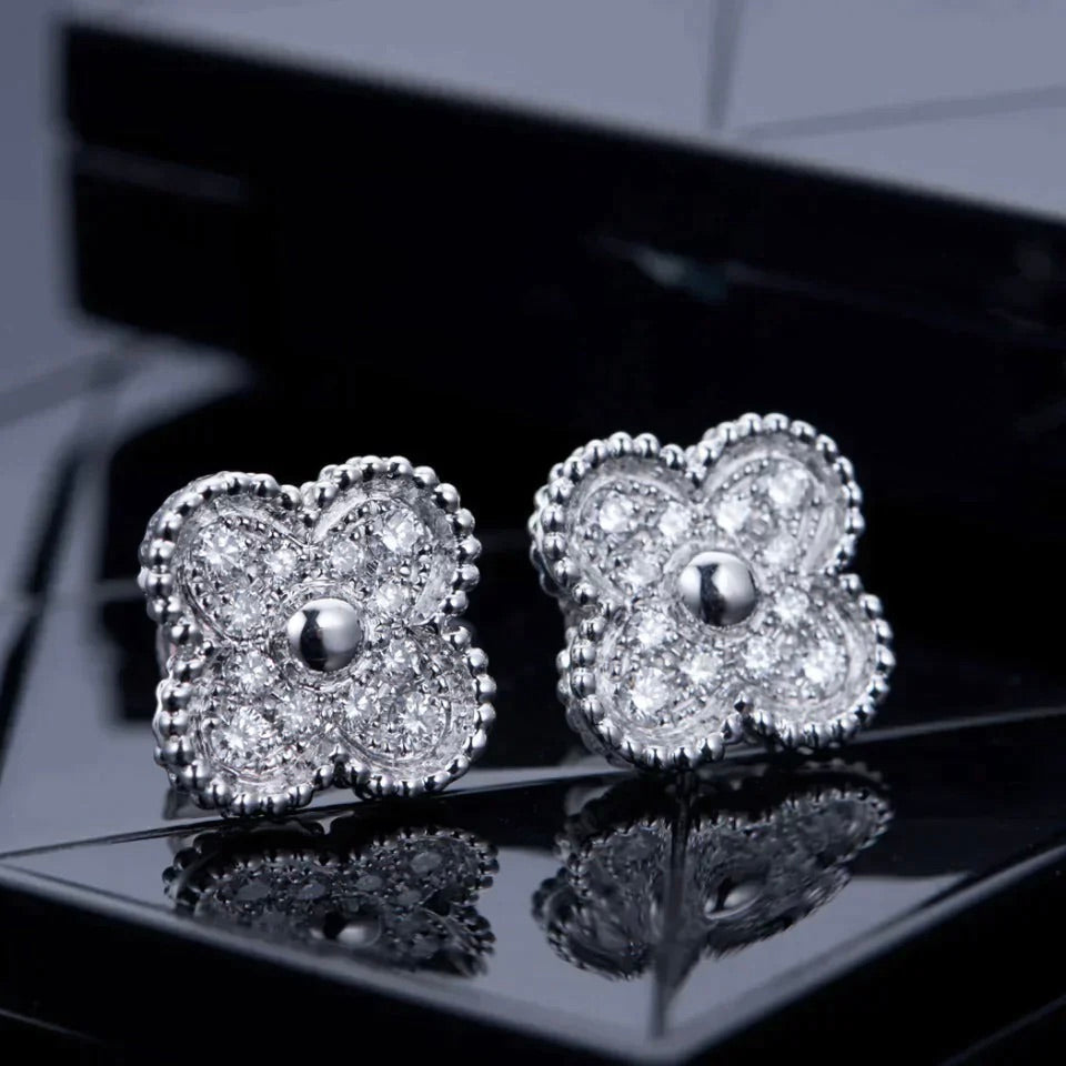 [⭐JeweliWhal]CLOVER 1 MOTIFS DIAMOND STUD EARRINGS SILVER