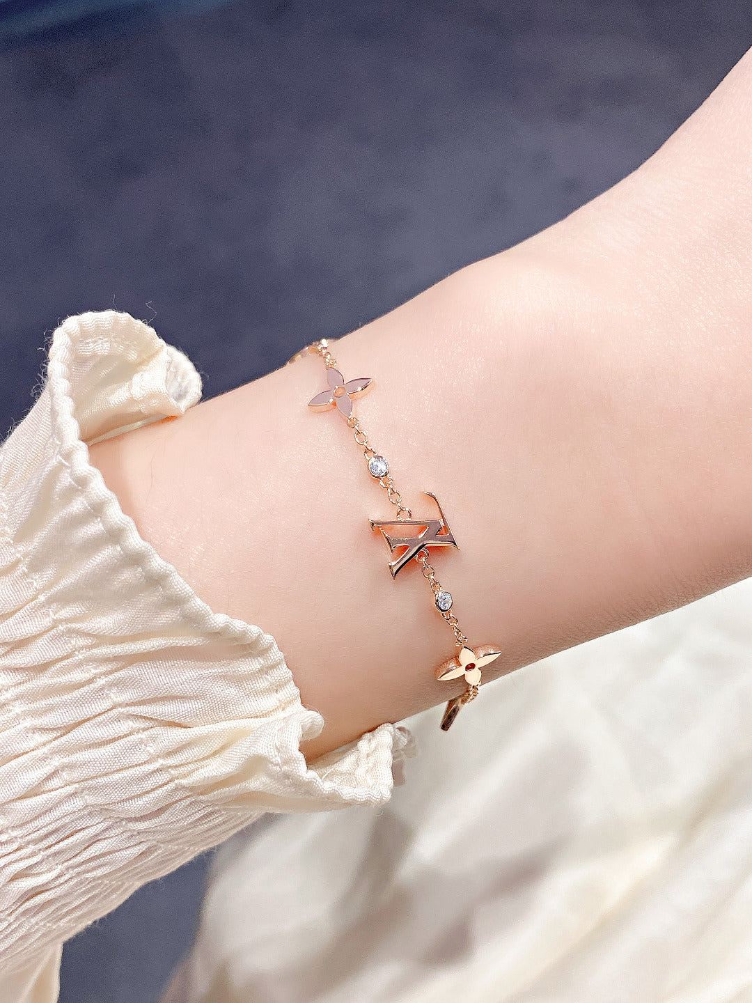 [⭐JeweliWhal]STAR AND SUN 7 MOTIFS GOLD BRACELET