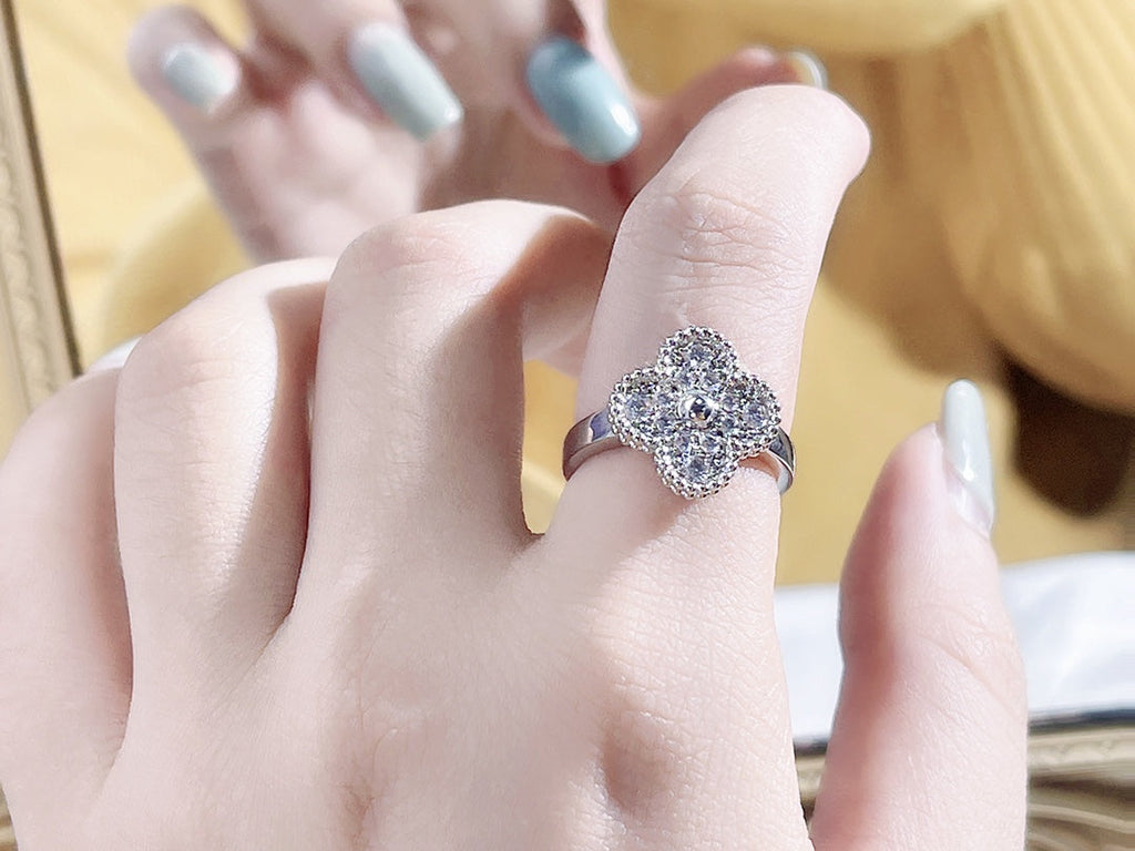 [⭐JeweliWhal]CLOVER DIAMOND RING