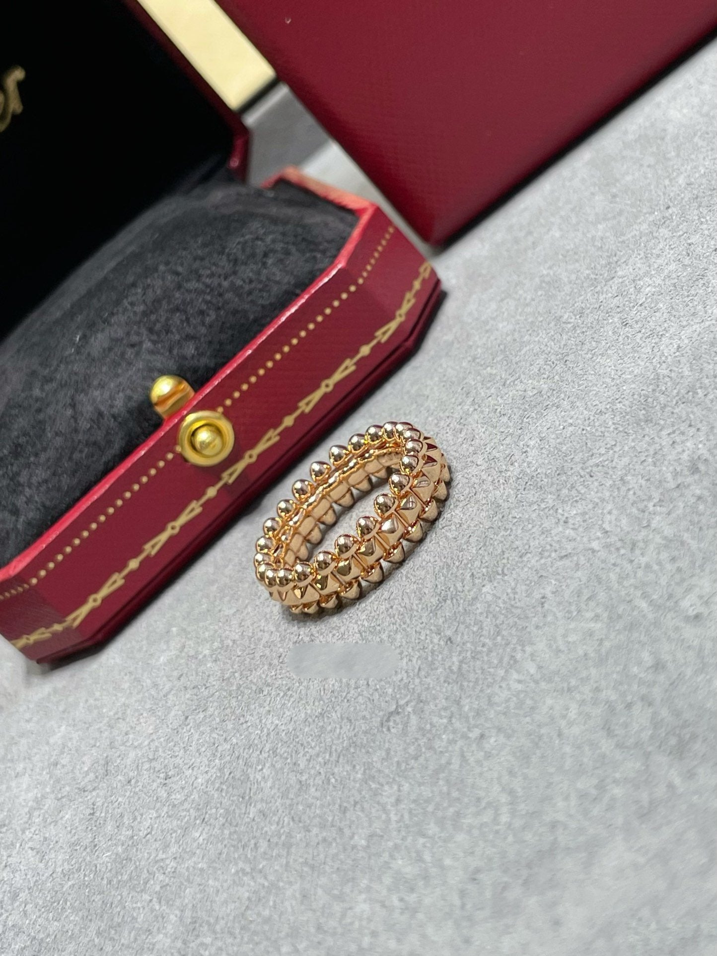 [⭐JeweliWhal]CLASH 5.5MM RING