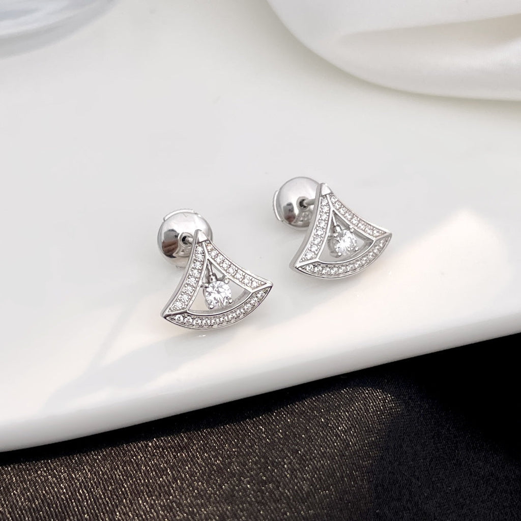 [⭐JeweliWhal]DREAM MINI DIAMOND STUD EARRINGS