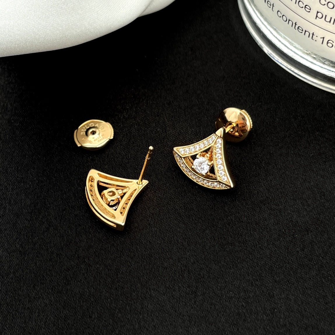 [⭐JeweliWhal]DREAM MINI DIAMOND STUD EARRINGS