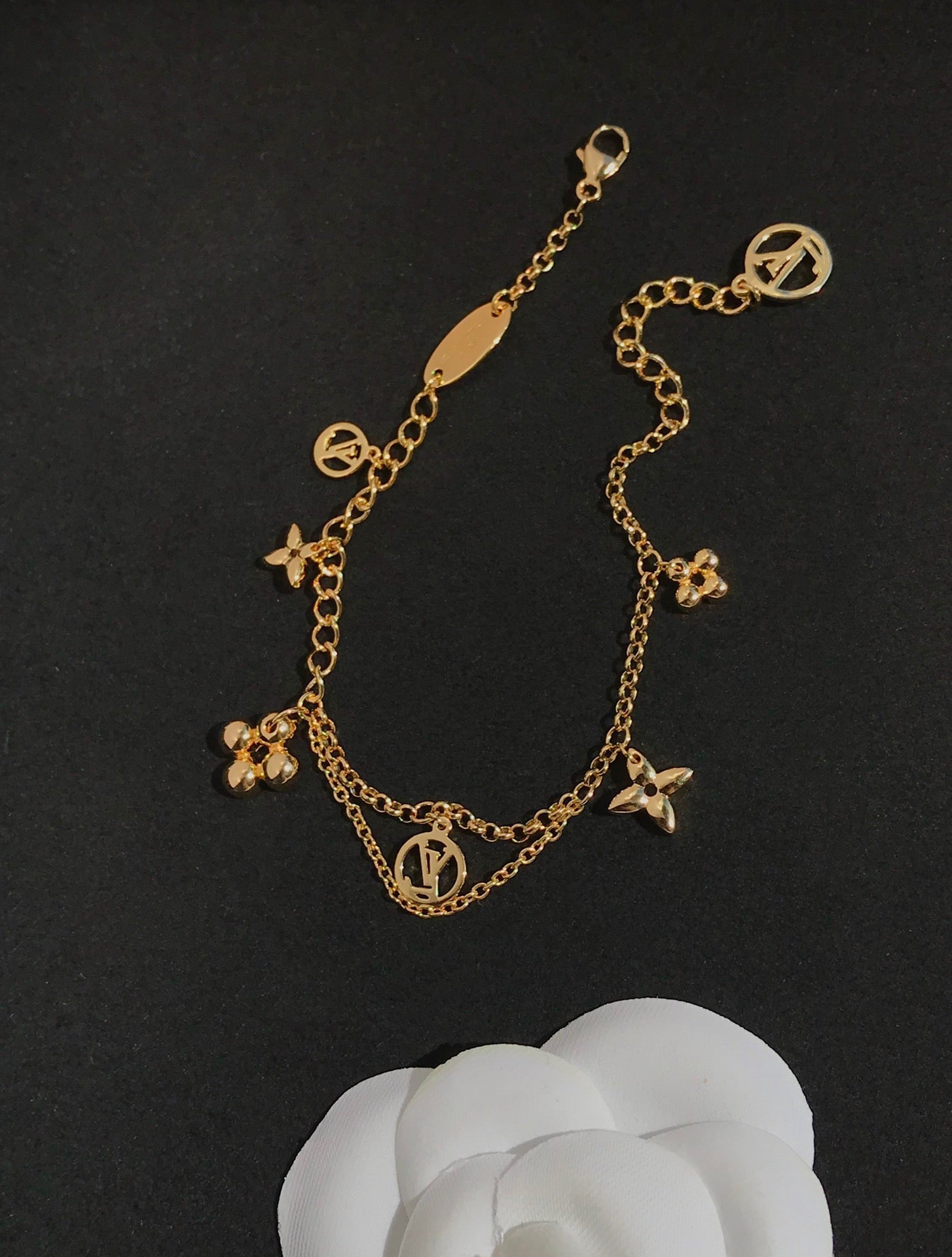 [⭐JeweliWhal]BLOOMING PINK GOLD MOP BRACELET