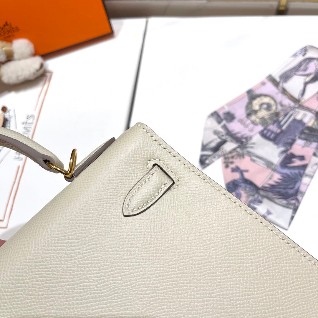 HM ケリー 25cm ホワイトエプソムレザー ゴールド金具