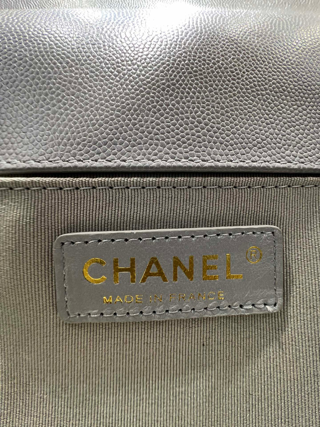 ボーイズバッグ ミディアム 25 グレー キャビア ゴールド金具