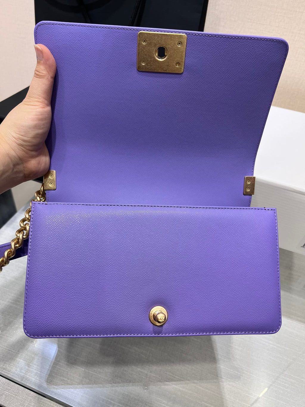 ボーイズバッグ ミディアム 25 パープルキャビア ゴールド金具