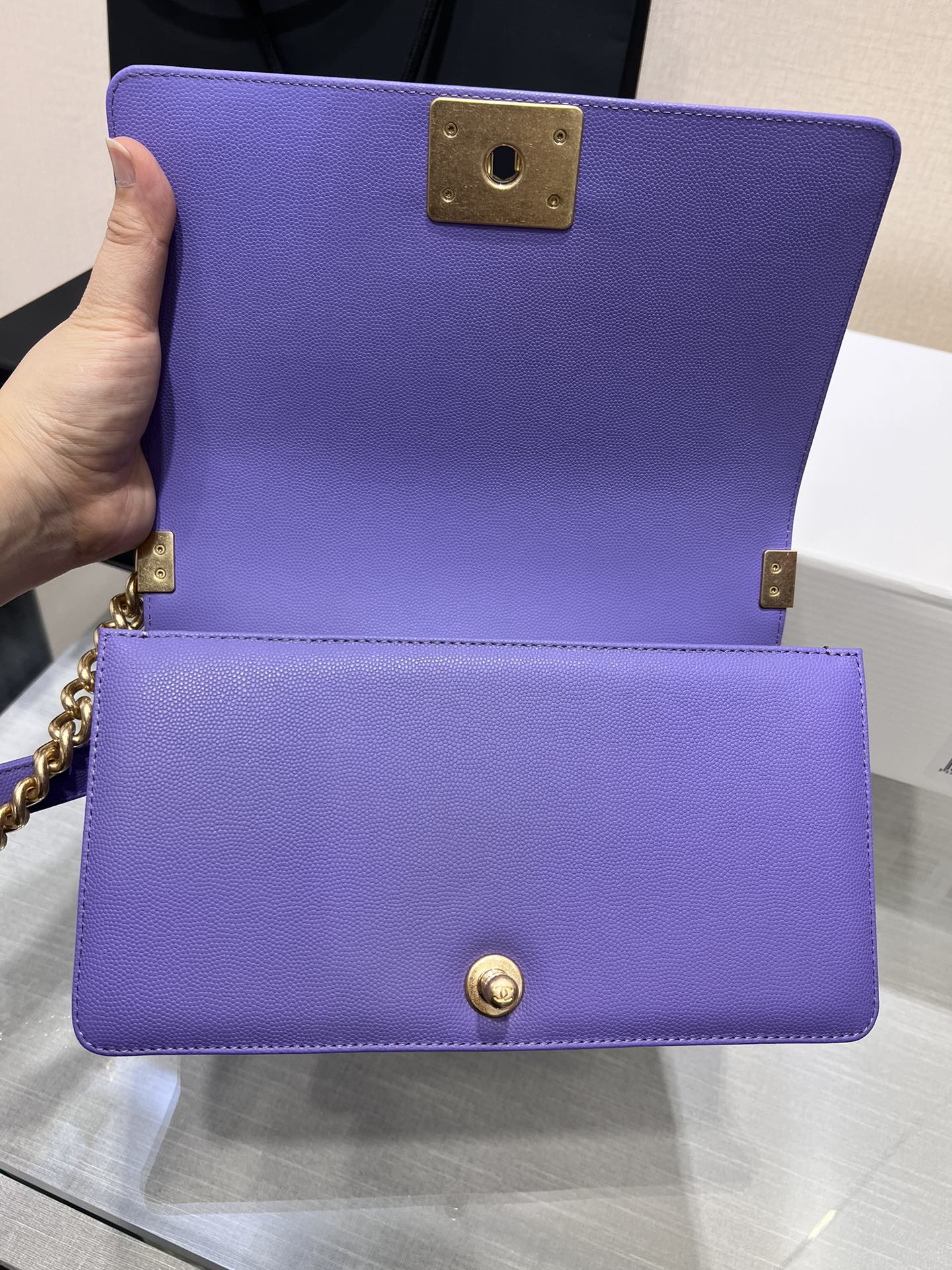 ボーイズバッグ ミディアム 25 パープルキャビア ゴールド金具