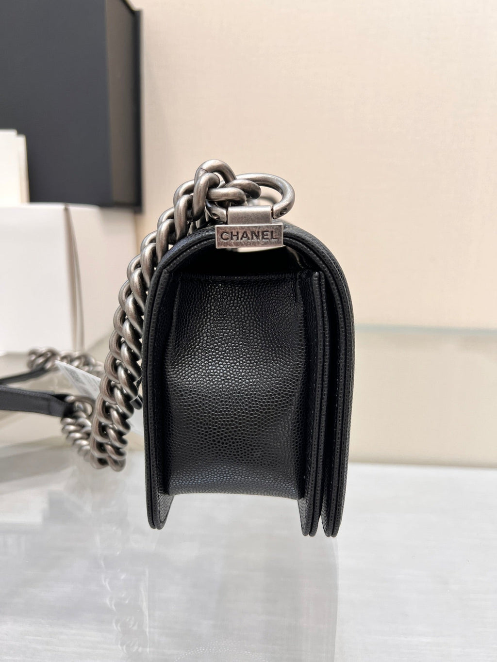 ボーイズバッグ スモール 20 ブラック シェブロン キャビア ルテニウムハードウェア