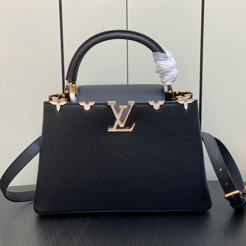 カプシーヌ MM 31 ブラック トリヨン ゴールドハードウェア