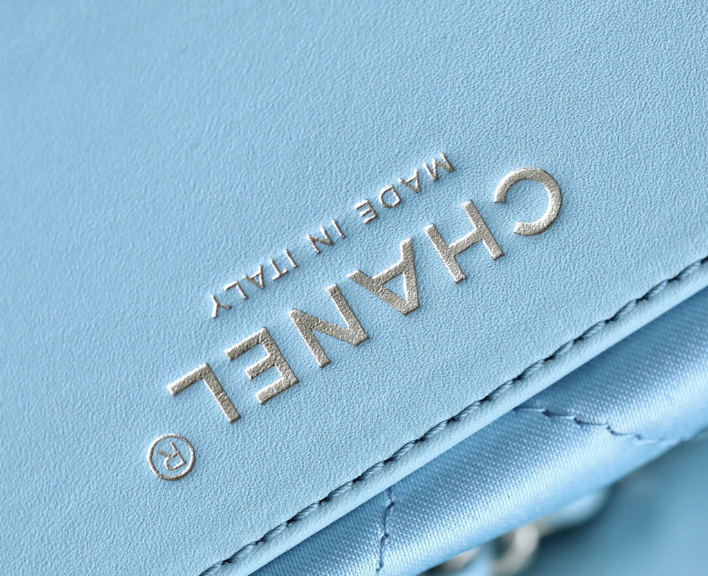 CC 22 アンティバ ホーボーバッグ クラウドブルー 20cm 