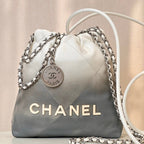 CC ホーボー ミニ 20cm ホワイトグレー ラムスキン シルバー金具