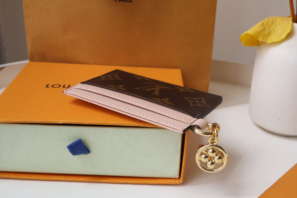 チャームカードホルダー ブラウン ピンク モノグラム キャンバス