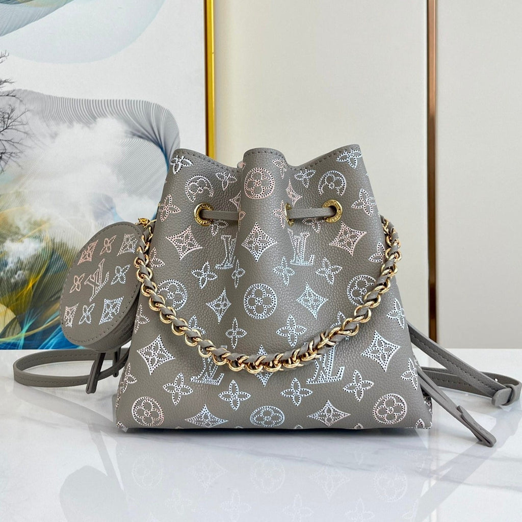 ベラ 19 マヒナ カーフスキン