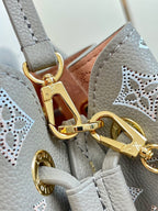 ベラ 19 マヒナ カーフスキン