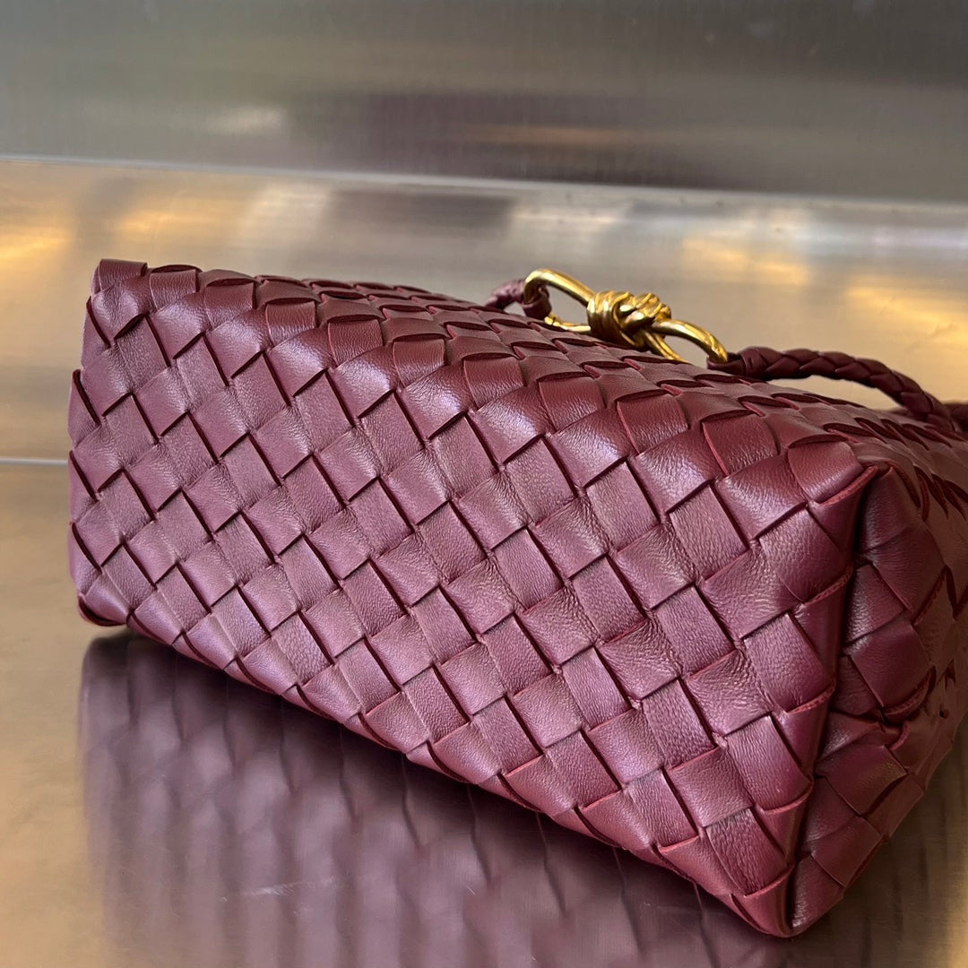 BV スモール アンダモ 25cm ダークレッド ラムスキン