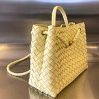 BV ミディアム アンダモ 32cm ライム ラムスキン