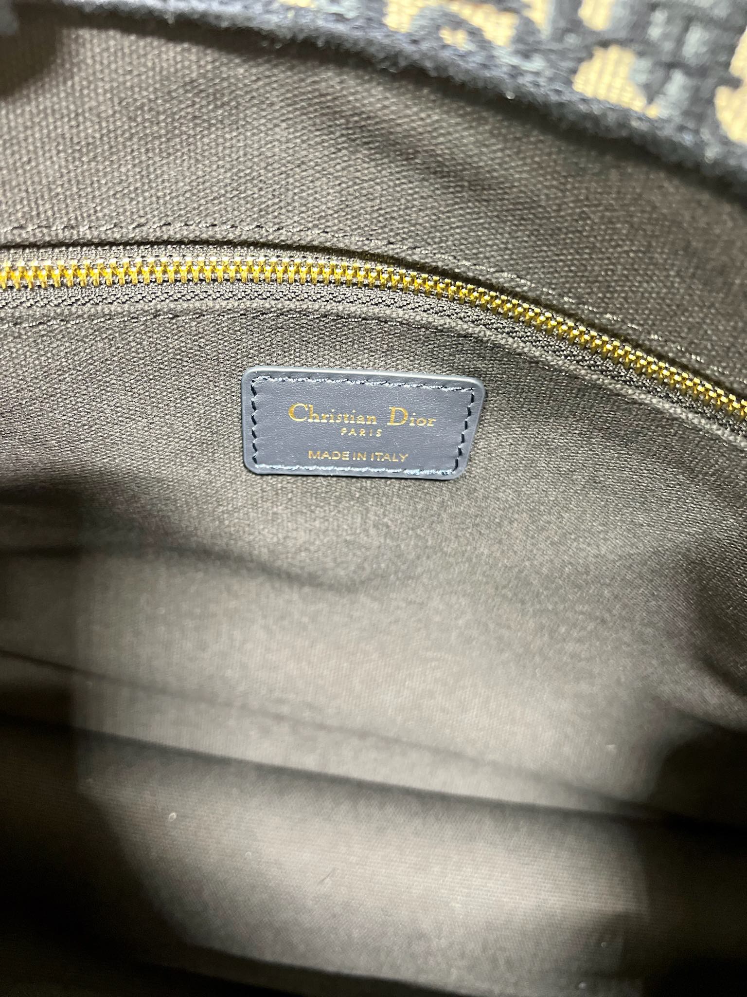 CD ミディアム ブックトート 36 ブルー オブリーク エンブロイダリー