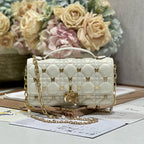 ミスレディ 21 バタフライスタッド ホワイト ラムスキン