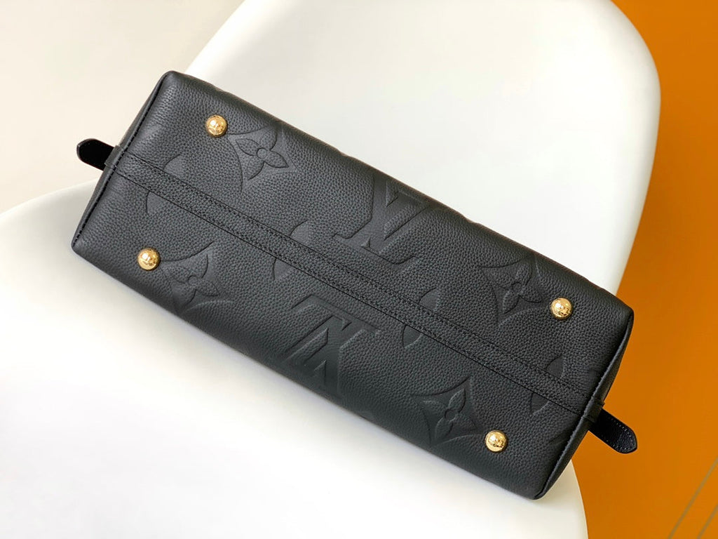 キャリーオール MM 39 ブラック モノグラム グレインカウハイドレザー