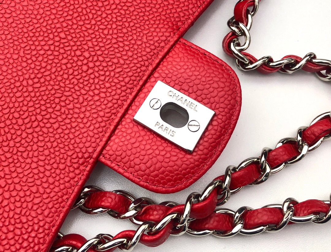 フラップバッグ ミディアム 25cm レッドキャビア シルバー金具