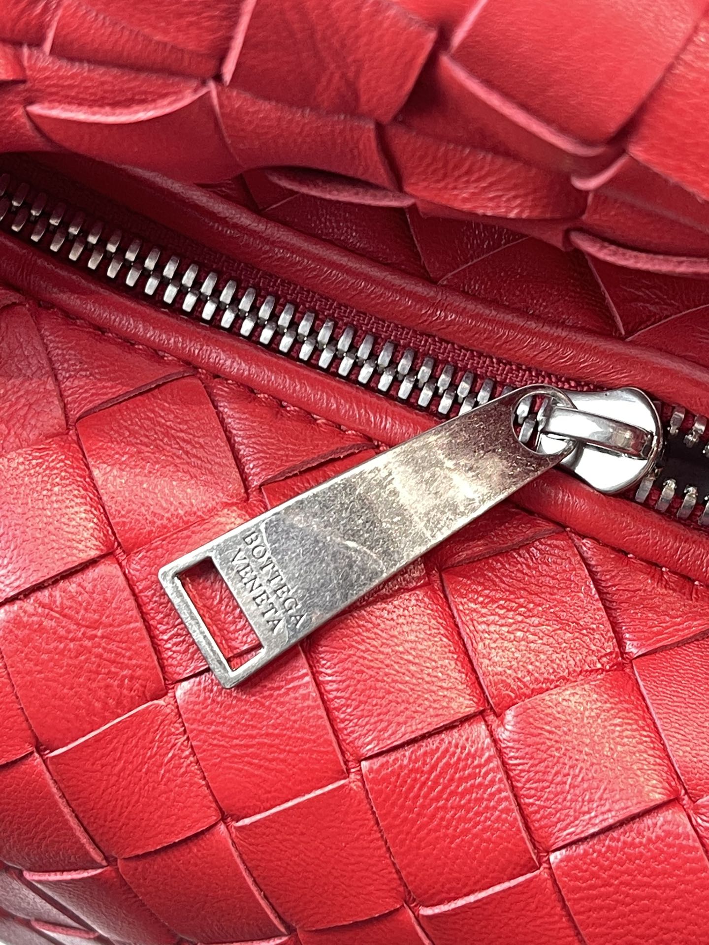 MINI JODIE 27 IN RED LAMBSKIN