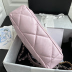 CC 26 ライトピンクカーフスキン製スモールバッグ