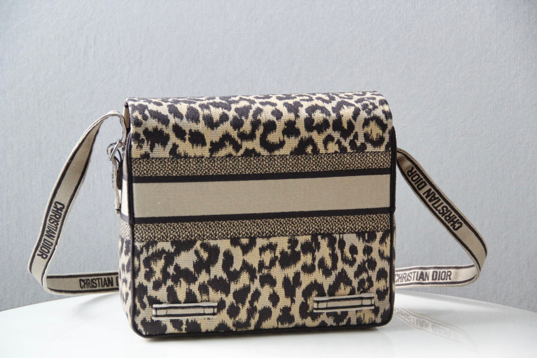 キャンプ ダブルバックルバッグ 28インチ ミッザ ベージュ キャンバス