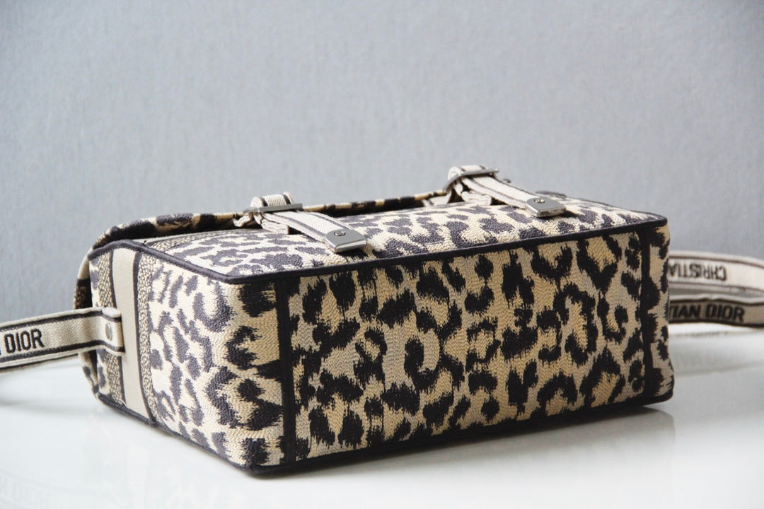 キャンプ ダブルバックルバッグ 28インチ ミッザ ベージュ キャンバス